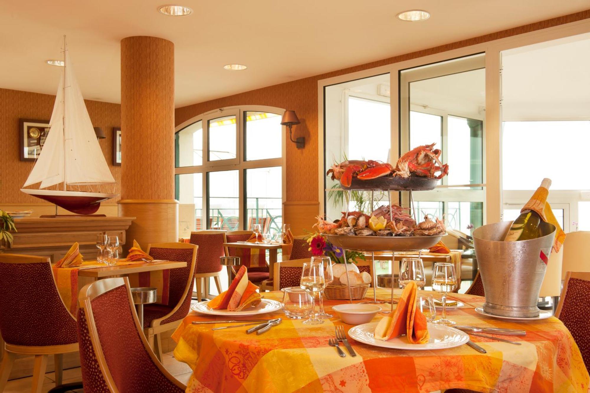 Best Western Alexandra Saint-Malo Exterior photo